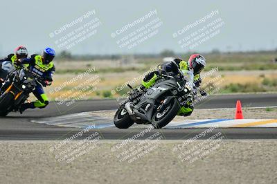 media/Apr-18-2025-TrackDaz (Fri) [[45f5874c44]]/C Group/Session 1 (Turn 7)/